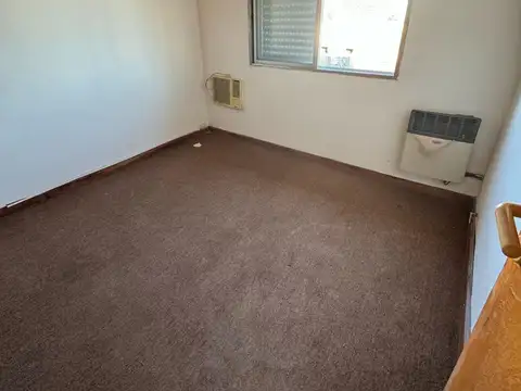 Casa en Alquiler con 1 cochera