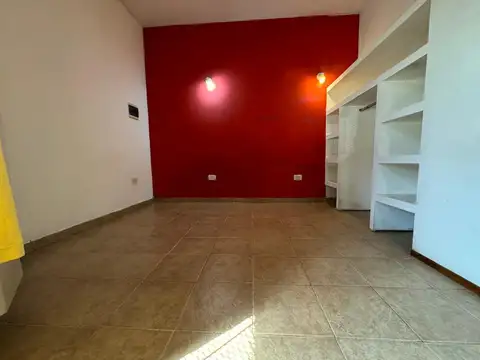 VENTA PH MONO DIVIDIDO EN 2 AMB PB HAEDO CREDITO
