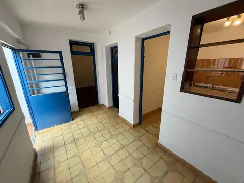 Depto Tipo Casa en Venta en Monte Castro, USD 88.000