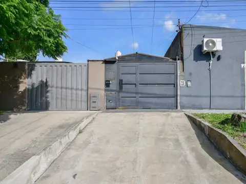Depto Tipo Casa en Venta con 1 cocheras