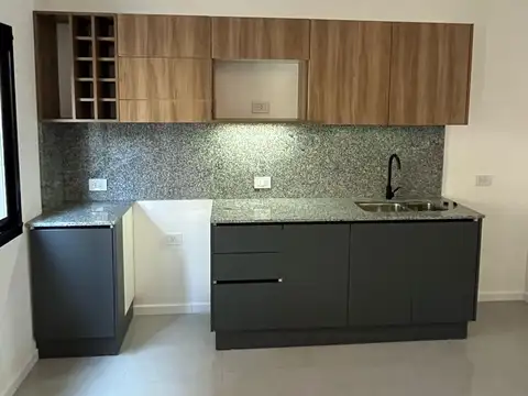 Departamento 4 ambientes con 2 baños