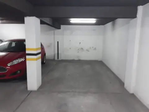 Cochera a la venta 60 entre 10 y 11  La Plata