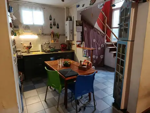 Depto Tipo Casa en Venta con 1 cocheras