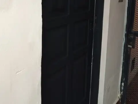 11 de Septiembre 4800, Piso 1