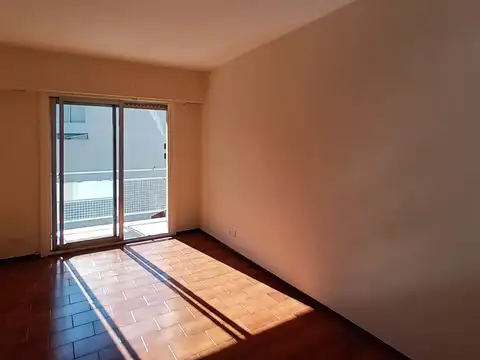 Blanco Encalada 3100, Piso 3
