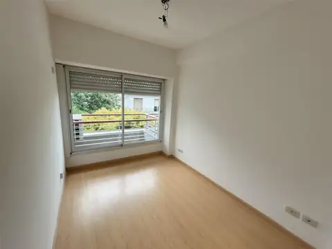 Departamento en Venta al Noreste