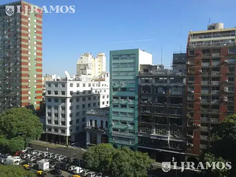 Alquiler de oficina de 175 m2 en San Telmo