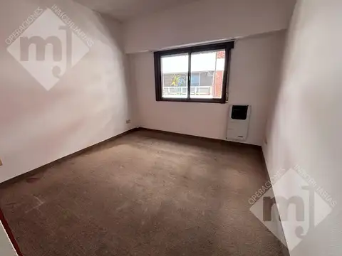 Departamento en Alquiler con 1 cocheras