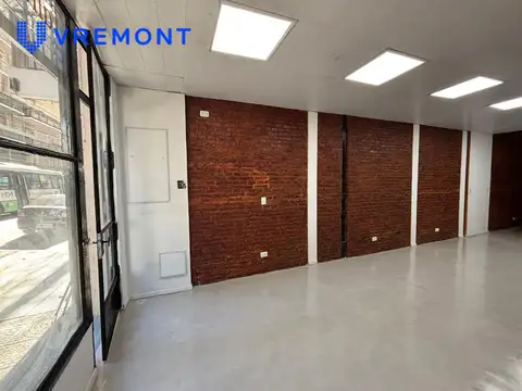 Local en Alquiler, Recién refaccionado, Balvanera.