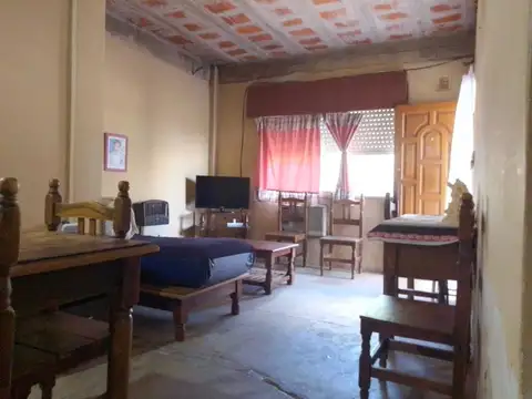 De Roma 2600, Piso 0