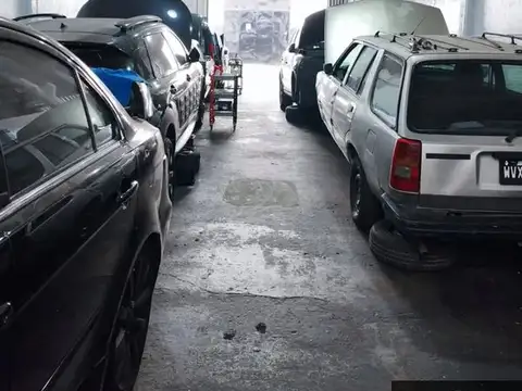 Galpón en alquiler de 150m2 ubicado en Villa Luro