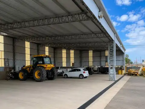 Galpon en Venta en La Esmeralda, USD 700.000