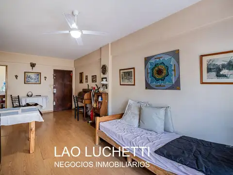 AV FOREST 1300, Piso 2