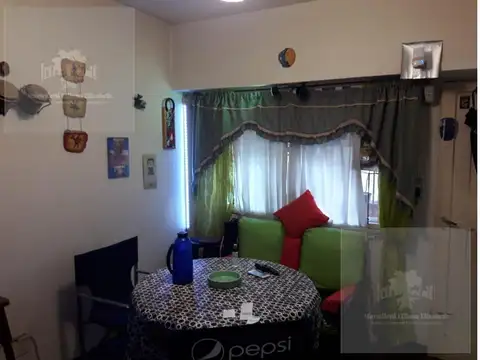 Depto Tipo Casa 2 ambientes con 1 baño
