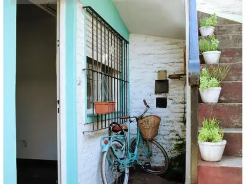 Depto Tipo Casa en Venta de 2 ambientes