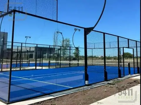 Terreno en Venta de 716,0 m2