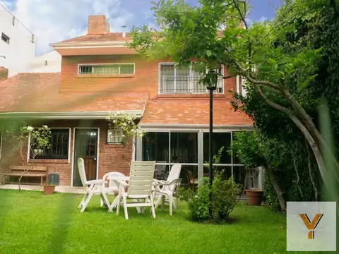 Casa en venta - 3 Dormitorios 4 Baños - Belgrano