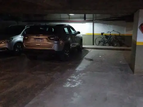 Cochera en venta en River