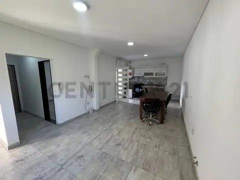 Virrey Cisneros 1500, Piso 0