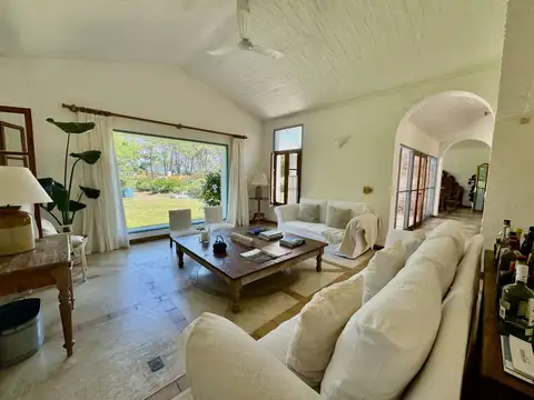 Casa - Venta - Uruguay, PLAYA BRAVA PUNTA DEL ESTE