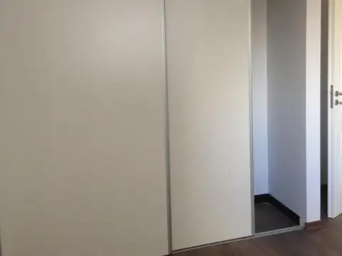 EN VENTA DEPARTAMENTO DE DOS AMBIENTES FRENTE A LA ESTACION DE EL PALOMAR - FICHA 7969