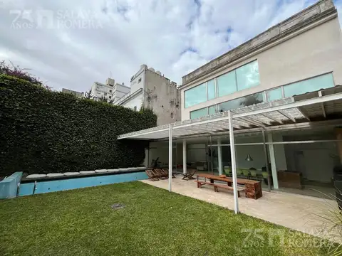 Casa en venta con jardin y pileta 7 ambientes en la mejor zona de Olivos
