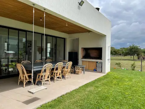 Casa alquiler temporal Enero completo con año nuevo  - Bella Vista