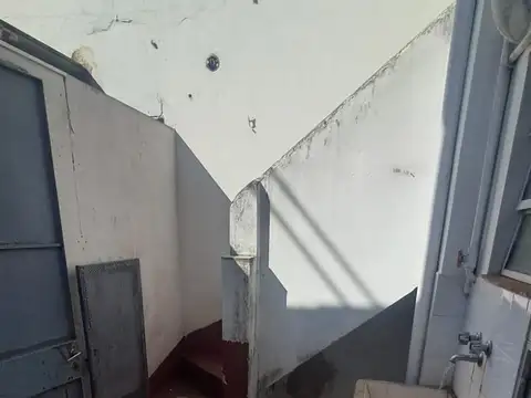 Depto Tipo Casa en Venta de 2 ambientes
