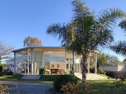 CASA 6 AMBIENTES EN VENTA, LOS ARRAYANES RIO NEGRO