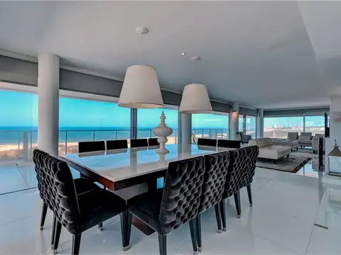 DEPARTAMENTO PENTHOUSE EN ALQUILER FRENTE AL MAR
