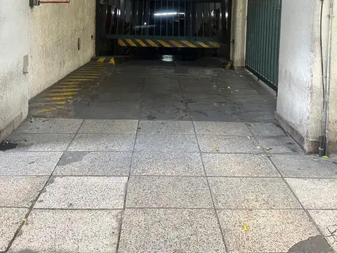 18m - Fija - 2° subsuelo - Excelente tamaño