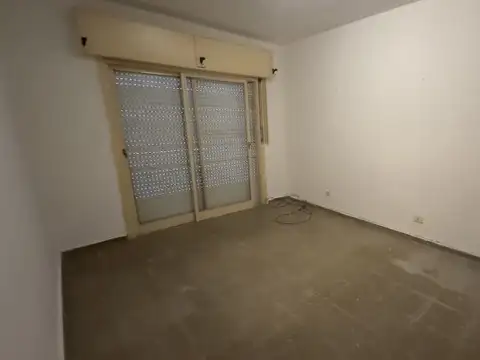 PH en el corazón de Pichincha: 2 dormitorios con patio exclusivo