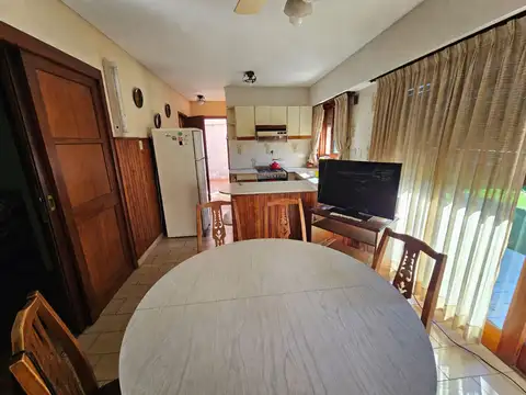 VENTA CASA 5 AMB CON JARDÍN Y COCHERA EN DON BOSCO