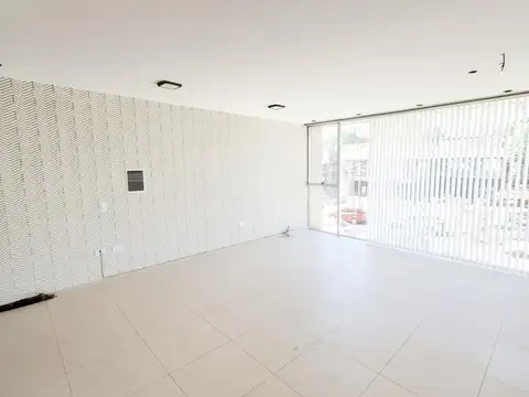 Oficina en Alquiler en Yerba Buena, $ 650.000