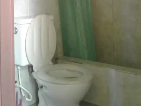 Depto Tipo Casa 6 ambientes con 3 baños