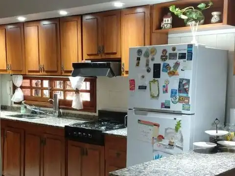 Casa en Venta en Banfield, USD 220.000