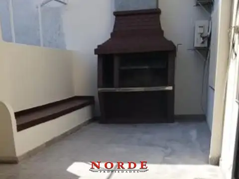Depto Tipo Casa 4 ambientes con 1 baño