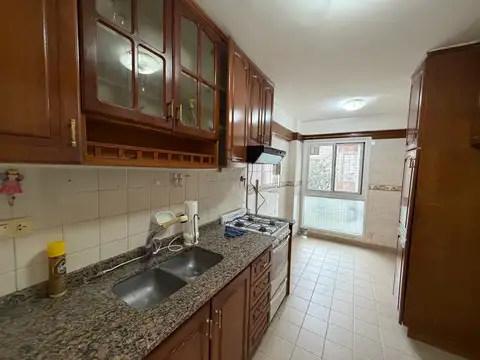 Departamento en Alquiler con 1 cocheras