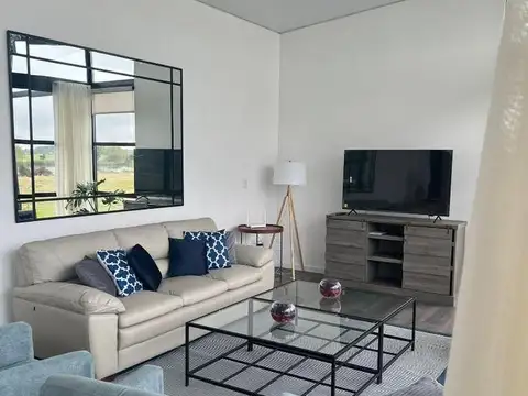 Casa en Venta en Carmelo, USD 390.000