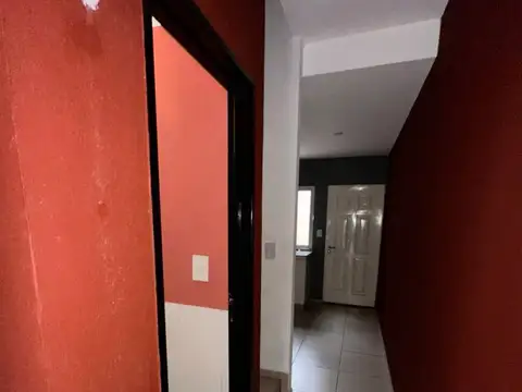 Departamento en Alquiler en Gregorio de Laferrere, $ 700.000