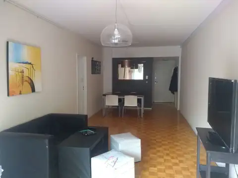 Charcas 2500, Piso 7