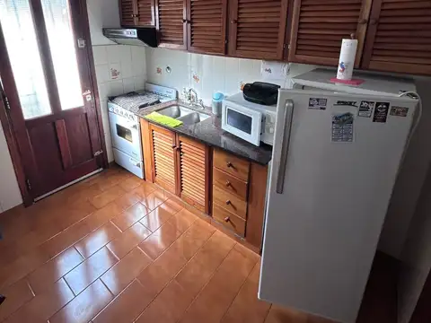 Casa 3 ambientes con 2 baños