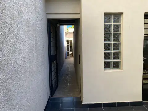 Depto Tipo Casa 2 ambientes con 1 baño