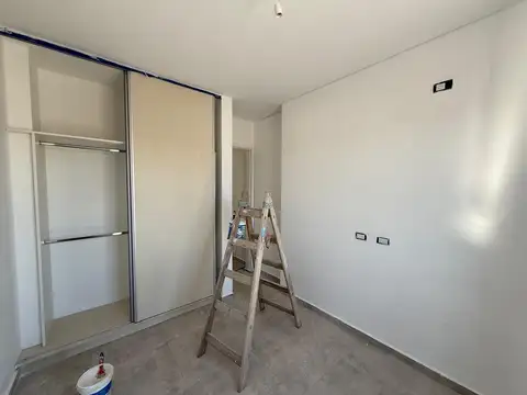 Dúplex de 2 Dormitorios | Jardín, Asador y Cochera Doble | Quebradas de Manantiales