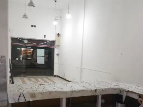 Local en Alquiler en Abasto, $ 1.500.000