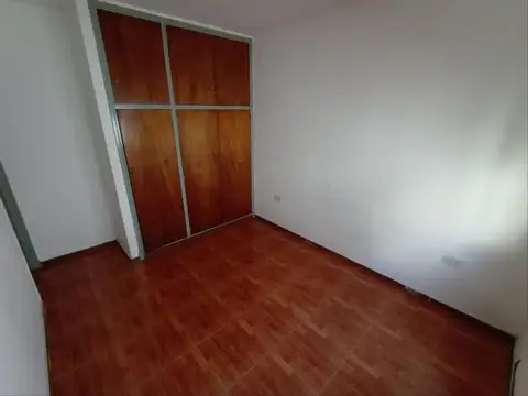 Depto Tipo Casa en Alquiler en La Plata, $ 660.000