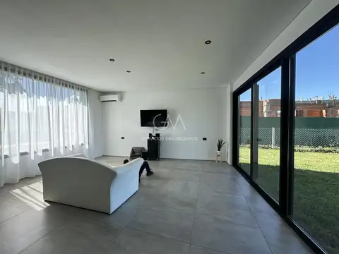 Casa en Alquiler Temporal de 3 dormitorios