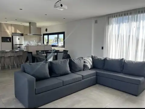 Casa en Alquiler Temporal de 3 dormitorios