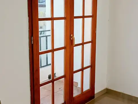 Terrada 3100, Piso 1