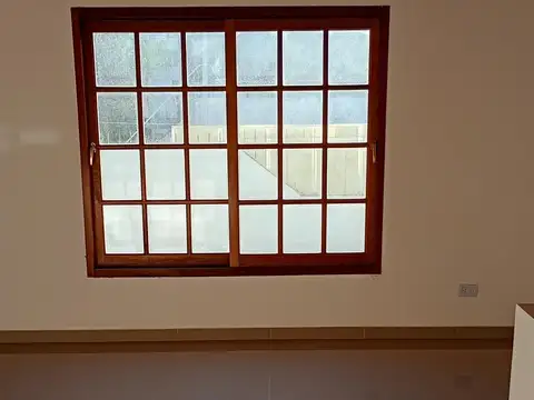 Depto Tipo Casa en Venta al Este